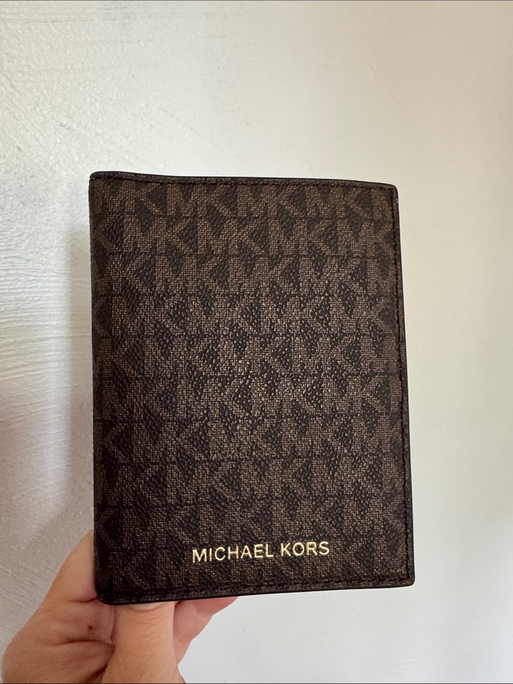 NWOT Michael Kors passport wallet
